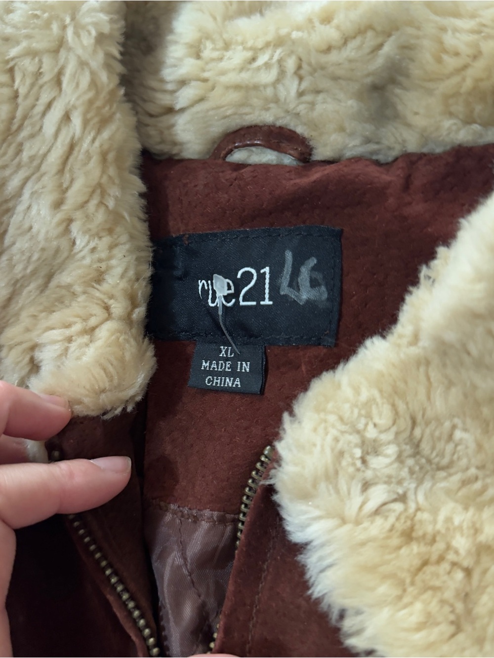 Y2K Brown Leather Jacket with Cream Shearling Trim - Picture 3 of 12